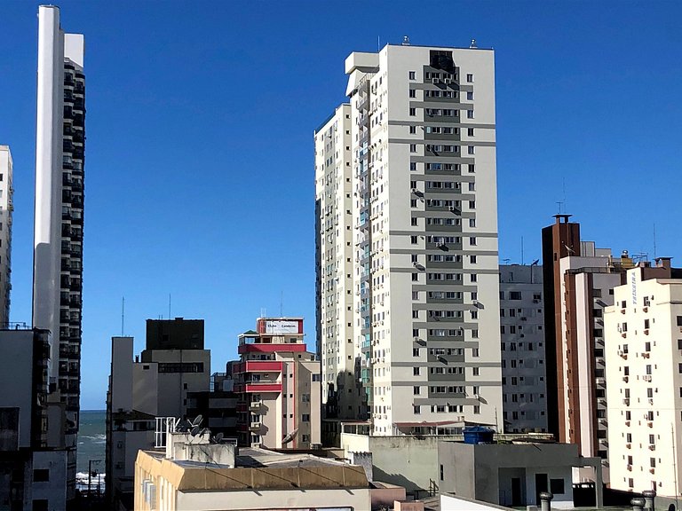 Apê Central 2 Quartos com Tv e AC Av Brasil