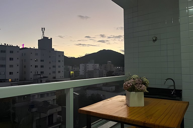 Apartamento 1 quarto com sacada Locação Flexível