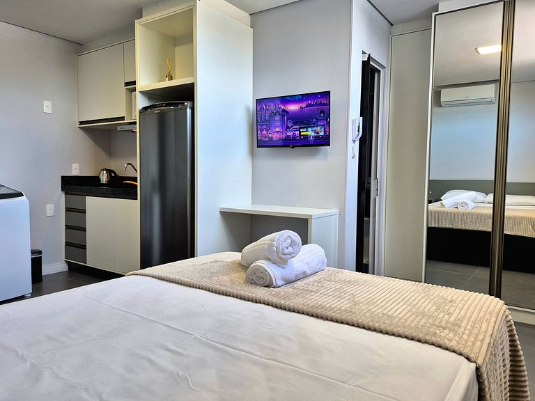 Loft Completo & Funcional na Barra BC |MA209