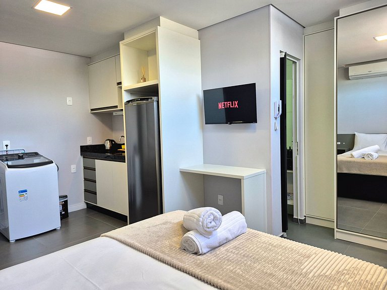 Loft Completo & Funcional na Barra BC |MA209