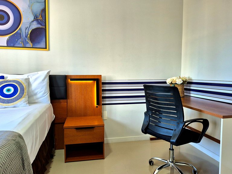 1 Quarto com Sacada & Vista para Cristo Luz - Decorado e com