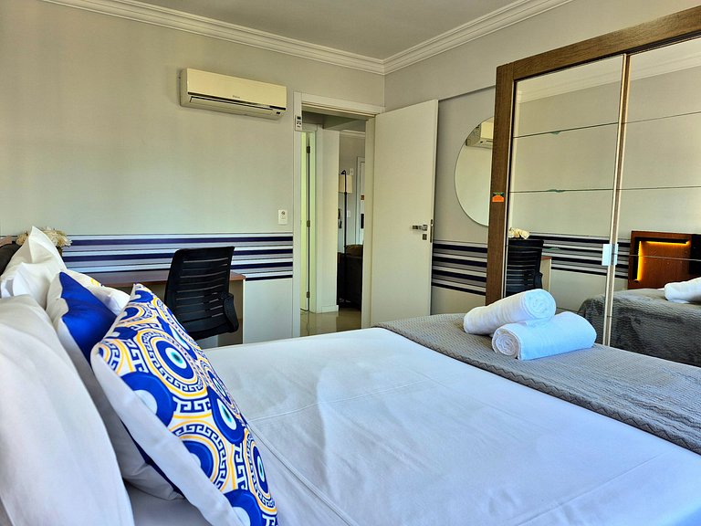 1 Quarto com Sacada & Vista para Cristo Luz - Decorado e com
