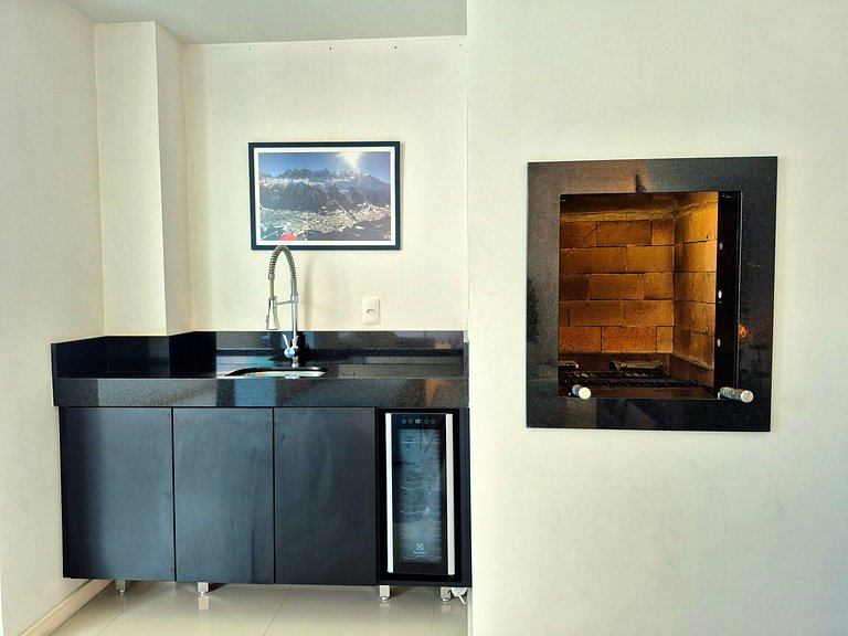 Luxo Contemporâneo 2 Suítes & Piscina |MA193