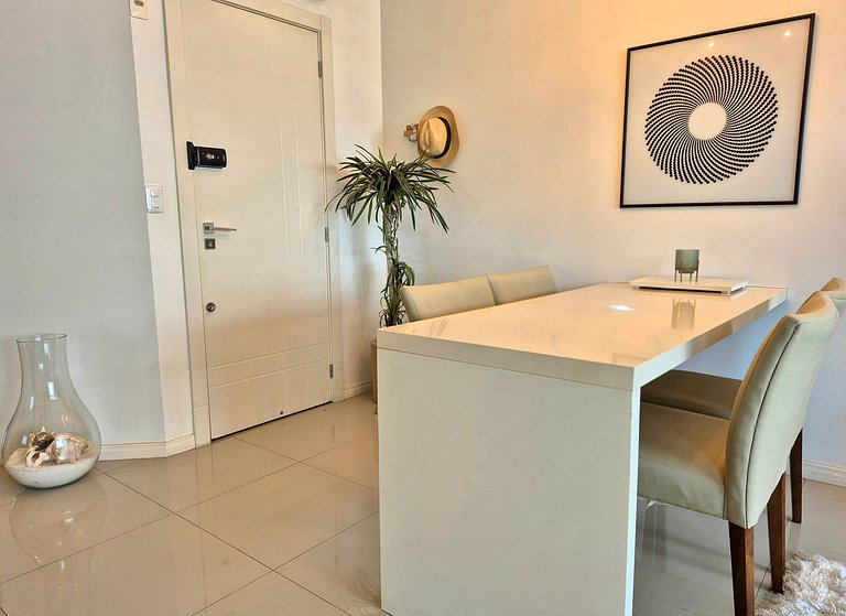 Luxo Contemporâneo 2 Suítes & Piscina |MA193