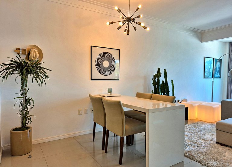 Luxo Contemporâneo 2 Suítes & Piscina |MA193