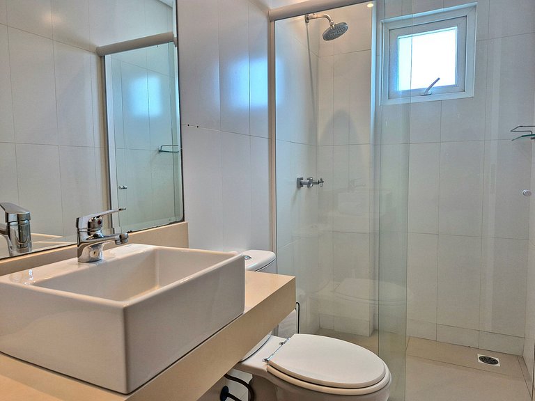 Luxo Contemporâneo 2 Suítes & Piscina |MA193