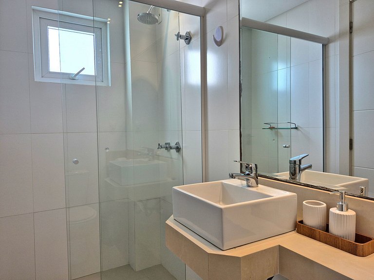Luxo Contemporâneo 2 Suítes & Piscina |MA193