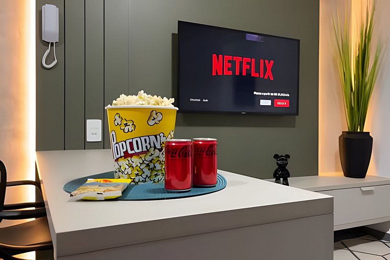 Loft Unipraias Netflix |Expocentro BC |MA 237