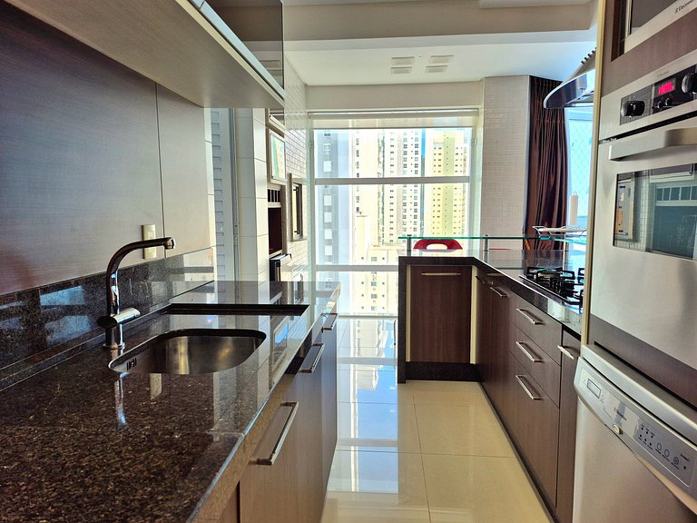 Versailles 3Q Conforto Vista Roda Gigante |MA189