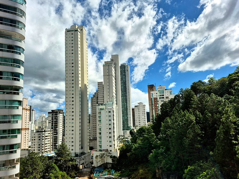 Bellas Artes 3 Suítes Vista Roda Gigante |MA240