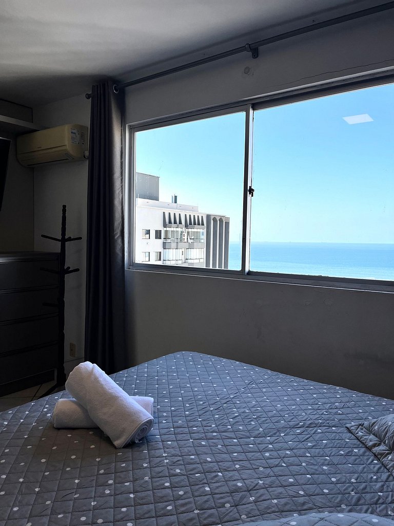 Quadra Mar Central con Vista a la Playa 2 Dormitorios